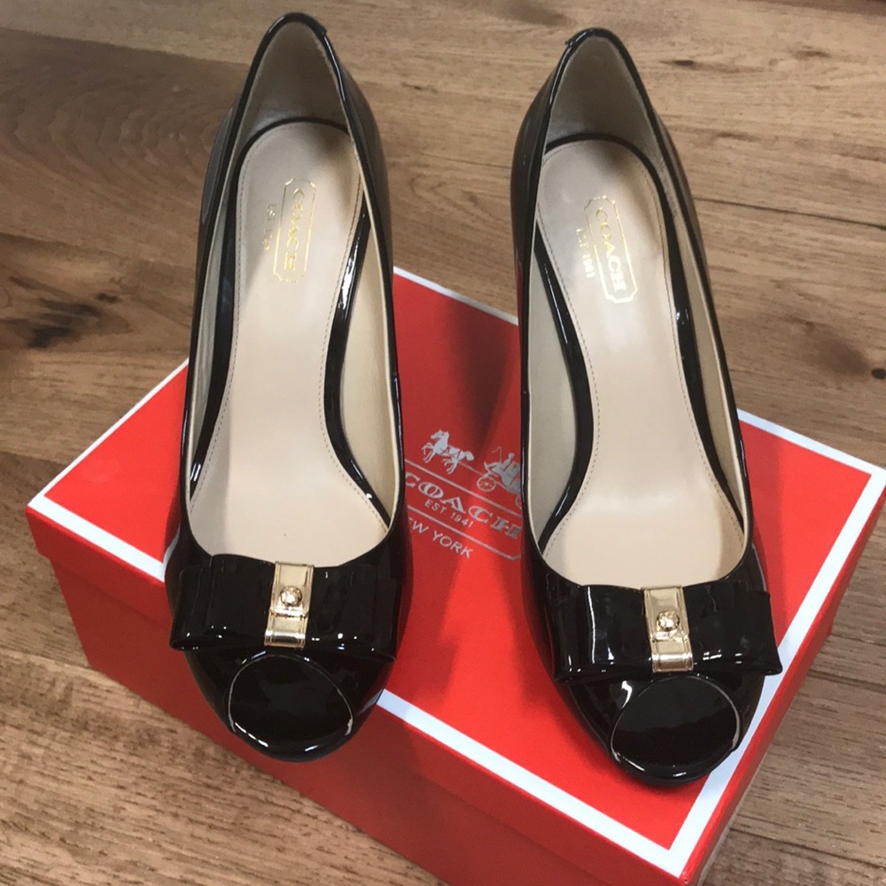 Coach shoes- Emma in Patent black leather Size 7.5